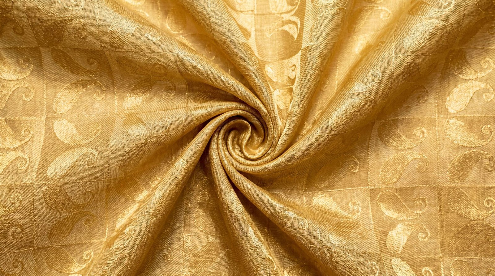 Détail de la matière Kubra's Elegance